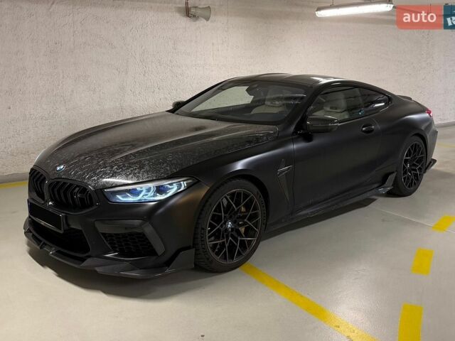 Синий БМВ M8, объемом двигателя 4.4 л и пробегом 37 тыс. км за 119999 $, фото 1 на Automoto.ua