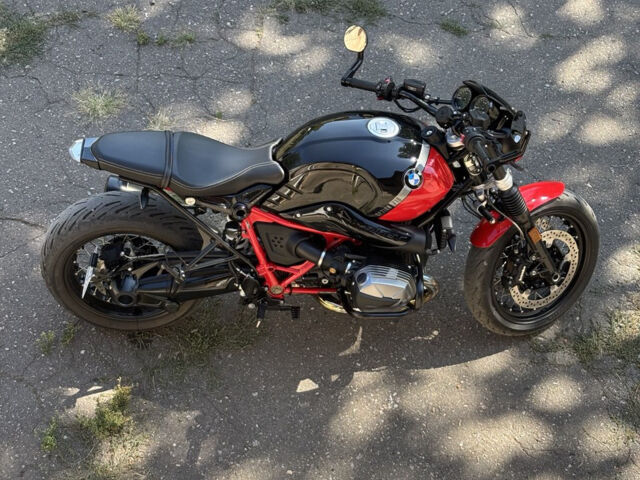 Черный БМВ R nineT, объемом двигателя 1.17 л и пробегом 9 тыс. км за 15900 $, фото 1 на Automoto.ua