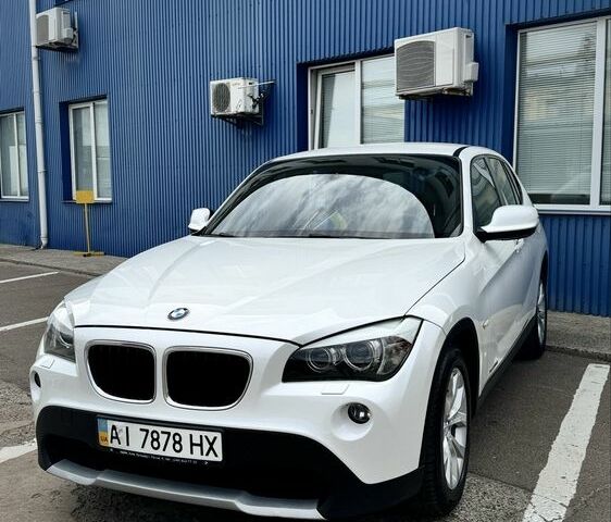 Белый БМВ Х1, объемом двигателя 2 л и пробегом 228 тыс. км за 13000 $, фото 1 на Automoto.ua