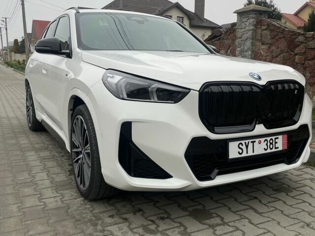 Білий БМВ Х1, об'ємом двигуна 0 л та пробігом 37 тис. км за 35900 $, фото 1 на Automoto.ua