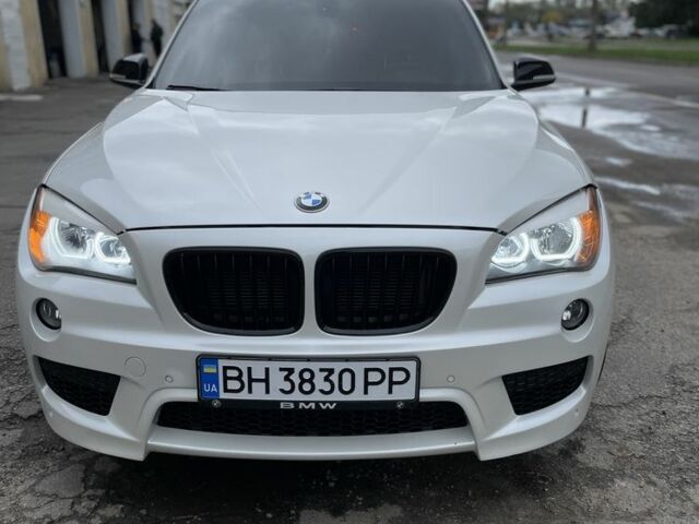 Белый БМВ Х1, объемом двигателя 2 л и пробегом 140 тыс. км за 12999 $, фото 1 на Automoto.ua