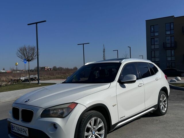 Білий БМВ Х1, об'ємом двигуна 2 л та пробігом 204 тис. км за 11500 $, фото 1 на Automoto.ua
