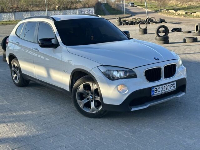 Білий БМВ Х1, об'ємом двигуна 2 л та пробігом 116 тис. км за 10300 $, фото 1 на Automoto.ua