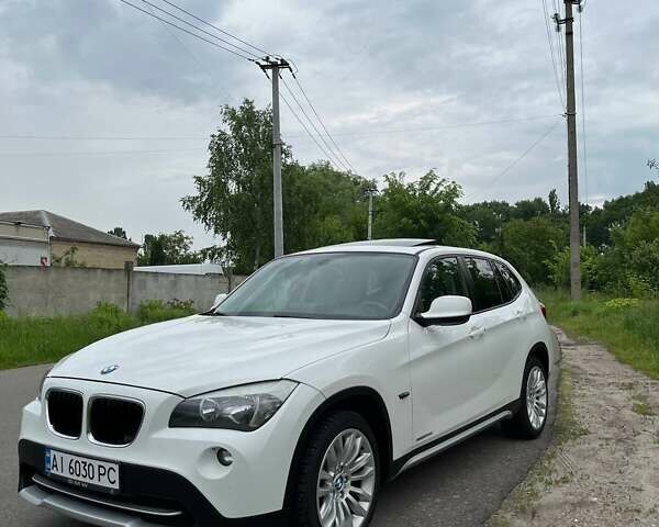 Белый БМВ Х1, объемом двигателя 2 л и пробегом 290 тыс. км за 11200 $, фото 1 на Automoto.ua