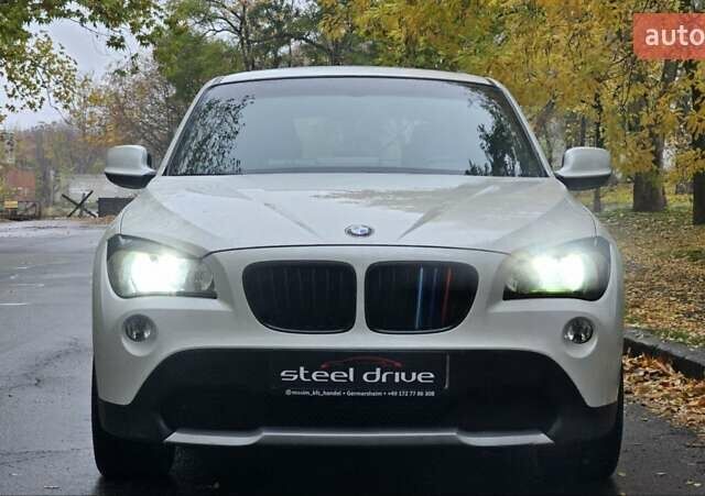 Белый БМВ Х1, объемом двигателя 2 л и пробегом 258 тыс. км за 10999 $, фото 1 на Automoto.ua