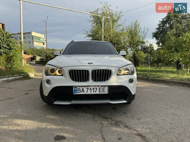 Білий БМВ Х1, об'ємом двигуна 2 л та пробігом 349 тис. км за 12500 $, фото 1 на Automoto.ua