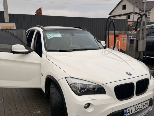 Білий БМВ Х1, об'ємом двигуна 2 л та пробігом 217 тис. км за 13000 $, фото 1 на Automoto.ua