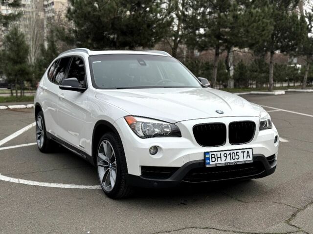 Білий БМВ Х1, об'ємом двигуна 2 л та пробігом 240 тис. км за 11200 $, фото 1 на Automoto.ua