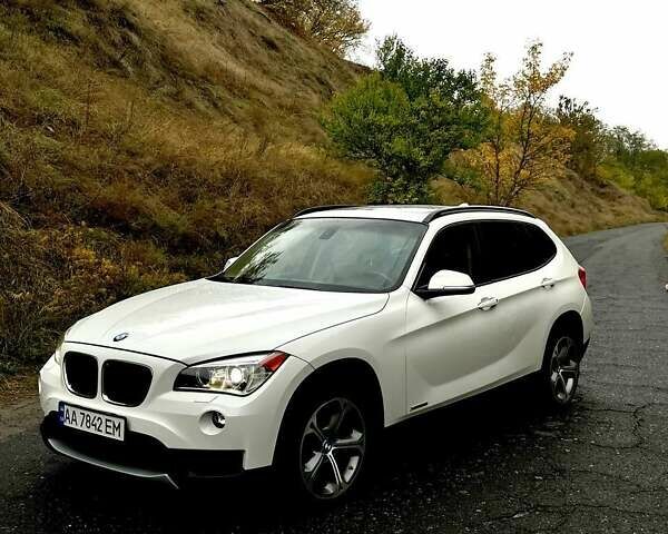 Белый БМВ Х1, объемом двигателя 2.98 л и пробегом 111 тыс. км за 14700 $, фото 1 на Automoto.ua