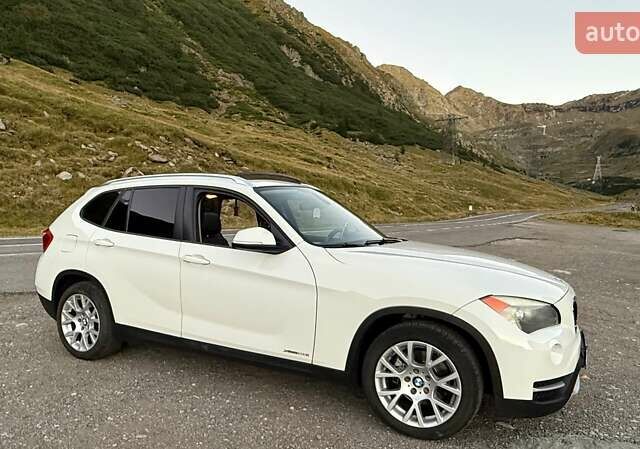 Білий БМВ Х1, об'ємом двигуна 2 л та пробігом 160 тис. км за 12900 $, фото 1 на Automoto.ua