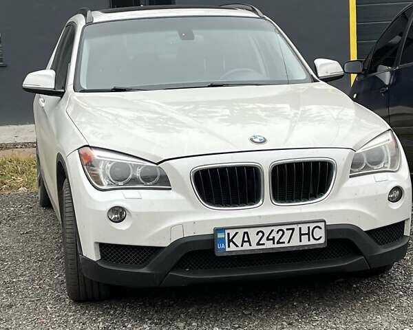 Белый БМВ Х1, объемом двигателя 3 л и пробегом 125 тыс. км за 16100 $, фото 1 на Automoto.ua