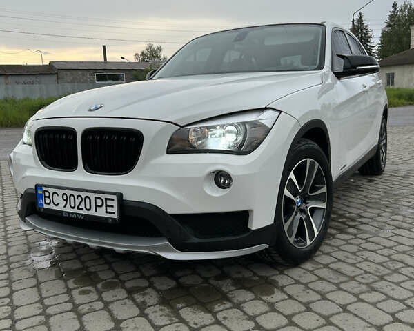 Белый БМВ Х1, объемом двигателя 2 л и пробегом 195 тыс. км за 15300 $, фото 1 на Automoto.ua