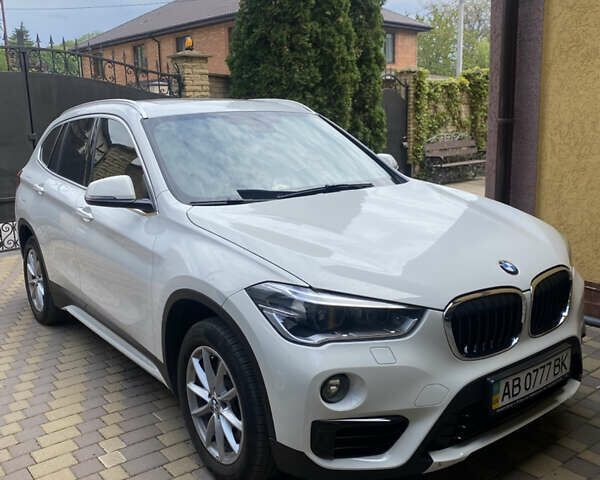 Білий БМВ Х1, об'ємом двигуна 2 л та пробігом 38 тис. км за 27400 $, фото 1 на Automoto.ua