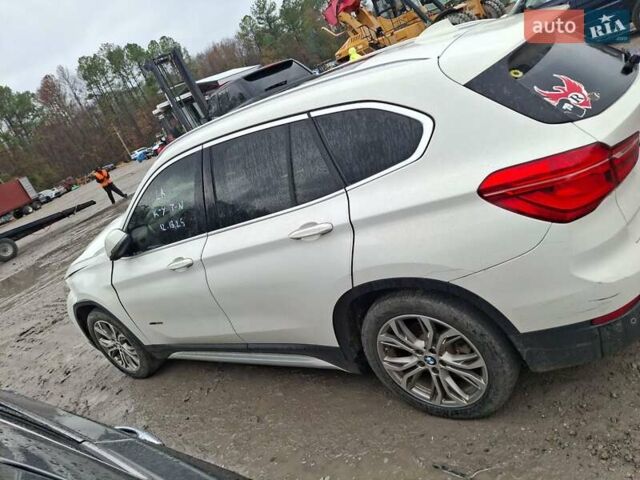 Білий БМВ Х1, об'ємом двигуна 2 л та пробігом 215 тис. км за 4000 $, фото 1 на Automoto.ua