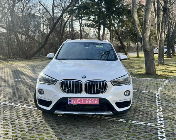 Белый БМВ Х1, объемом двигателя 2 л и пробегом 158 тыс. км за 14899 $, фото 1 на Automoto.ua