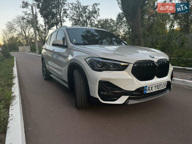 Белый БМВ Х1, объемом двигателя 2 л и пробегом 117 тыс. км за 20000 $, фото 1 на Automoto.ua