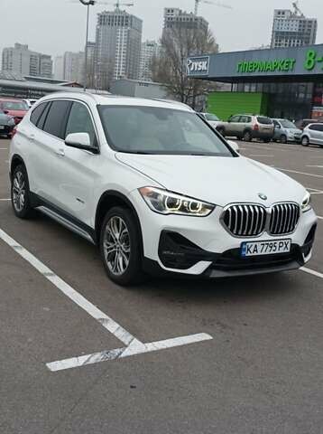 Білий БМВ Х1, об'ємом двигуна 2 л та пробігом 99 тис. км за 20200 $, фото 1 на Automoto.ua