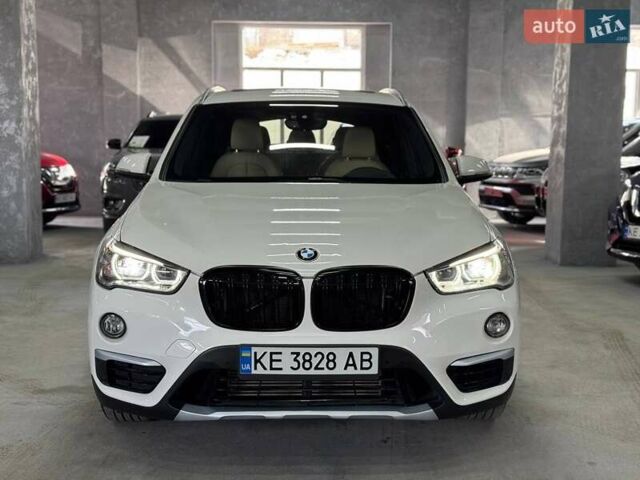 Белый БМВ Х1, объемом двигателя 2 л и пробегом 100 тыс. км за 18399 $, фото 1 на Automoto.ua