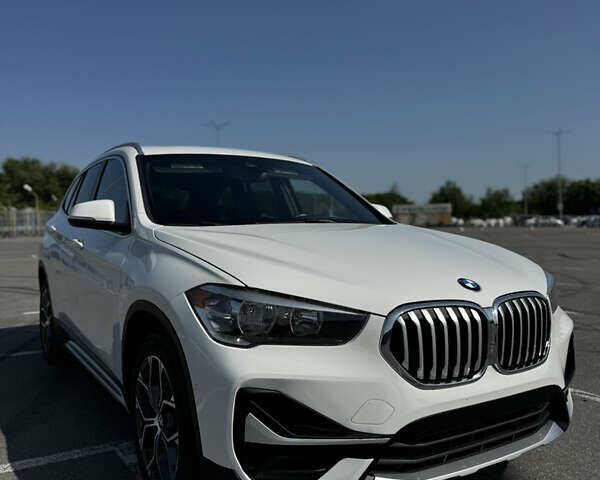 Белый БМВ Х1, объемом двигателя 2 л и пробегом 79 тыс. км за 23989 $, фото 1 на Automoto.ua