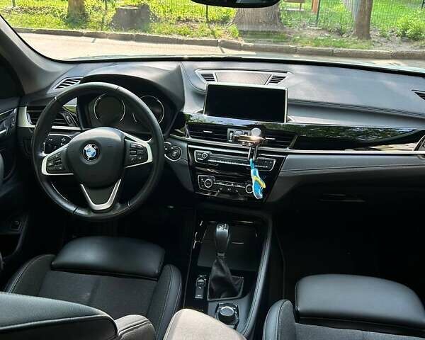 Білий БМВ Х1, об'ємом двигуна 2 л та пробігом 26 тис. км за 29900 $, фото 1 на Automoto.ua
