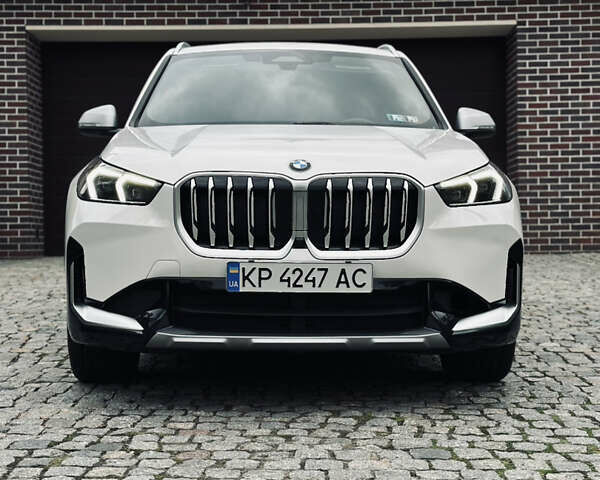 Белый БМВ Х1, объемом двигателя 2 л и пробегом 12 тыс. км за 38500 $, фото 1 на Automoto.ua