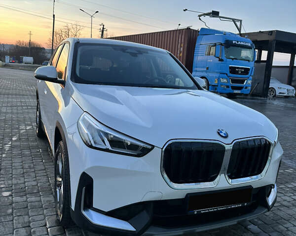 Белый БМВ Х1, объемом двигателя 2 л и пробегом 14 тыс. км за 40000 $, фото 1 на Automoto.ua