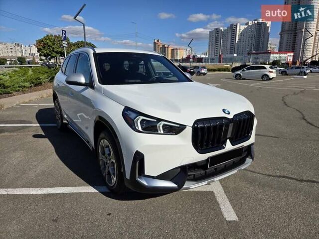Белый БМВ Х1, объемом двигателя 2 л и пробегом 16 тыс. км за 38800 $, фото 1 на Automoto.ua