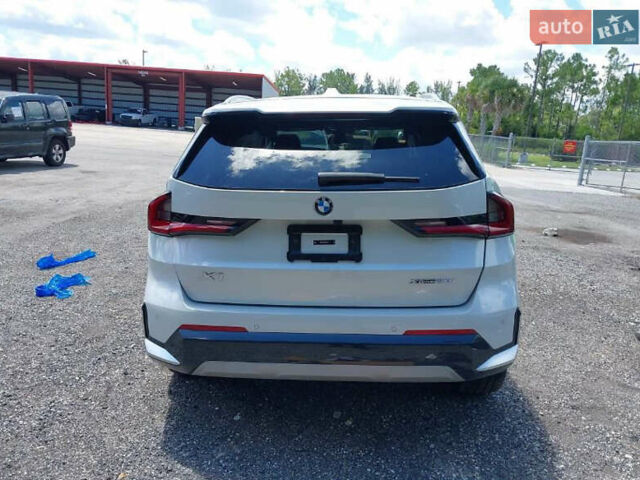 Белый БМВ Х1, объемом двигателя 2 л и пробегом 8 тыс. км за 28000 $, фото 1 на Automoto.ua