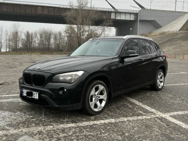Черный БМВ Х1, объемом двигателя 2 л и пробегом 273 тыс. км за 12875 $, фото 1 на Automoto.ua