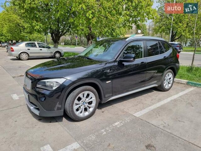 Чорний БМВ Х1, об'ємом двигуна 2 л та пробігом 264 тис. км за 10900 $, фото 1 на Automoto.ua