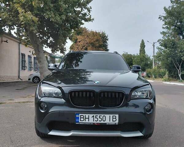 Черный БМВ Х1, объемом двигателя 2 л и пробегом 207 тыс. км за 9999 $, фото 1 на Automoto.ua
