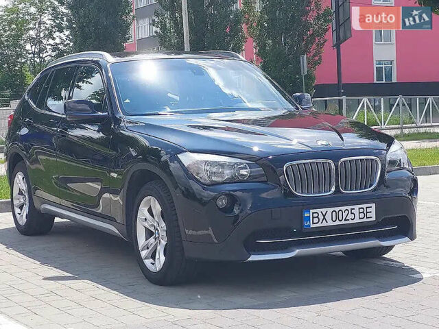 БМВ Х1 2011 в Хмельницком на Automoto.ua Черный БМВ Х1, объемом двигателя 2 л и пробегом 198 тыс. км за 12000 $, фото 1 на Automoto.ua