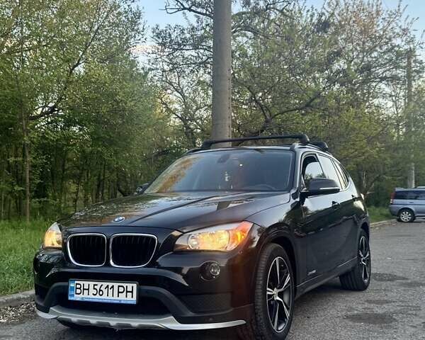 Чорний БМВ Х1, об'ємом двигуна 2 л та пробігом 73 тис. км за 15000 $, фото 1 на Automoto.ua