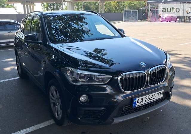 Черный БМВ Х1, объемом двигателя 2 л и пробегом 154 тыс. км за 17000 $, фото 1 на Automoto.ua