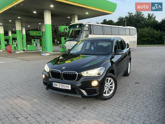 Чорний БМВ Х1, об'ємом двигуна 1.5 л та пробігом 188 тис. км за 17300 $, фото 1 на Automoto.ua