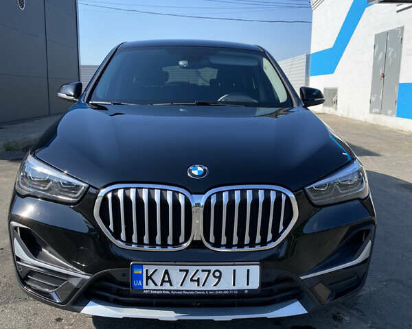 Черный БМВ Х1, объемом двигателя 2 л и пробегом 49 тыс. км за 29999 $, фото 1 на Automoto.ua