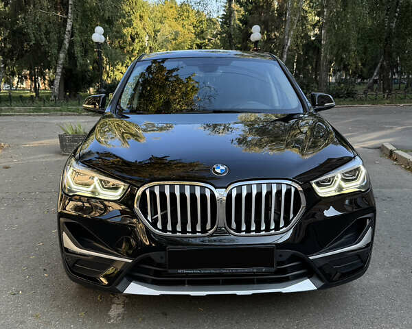 Черный БМВ Х1, объемом двигателя 2 л и пробегом 60 тыс. км за 29000 $, фото 1 на Automoto.ua