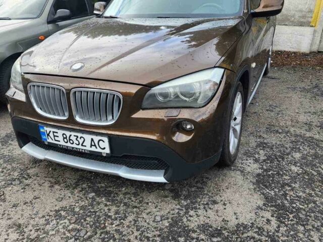 Коричневий БМВ Х1, об'ємом двигуна 2 л та пробігом 242 тис. км за 12300 $, фото 1 на Automoto.ua