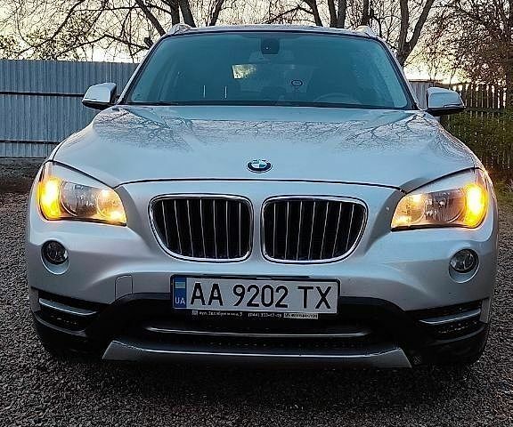Серый БМВ Х1, объемом двигателя 2 л и пробегом 291 тыс. км за 8700 $, фото 1 на Automoto.ua