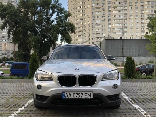 Сірий БМВ Х1, об'ємом двигуна 2 л та пробігом 122 тис. км за 10800 $, фото 1 на Automoto.ua