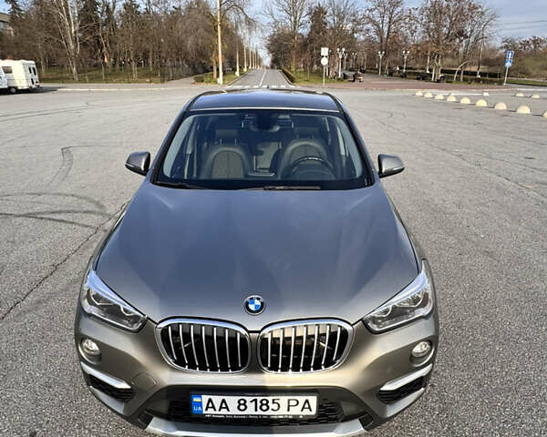 Серый БМВ Х1, объемом двигателя 2 л и пробегом 211 тыс. км за 19500 $, фото 1 на Automoto.ua