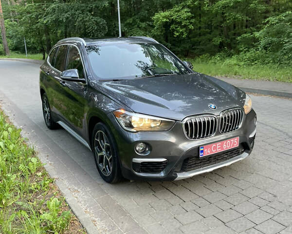 Серый БМВ Х1, объемом двигателя 2 л и пробегом 189 тыс. км за 14999 $, фото 1 на Automoto.ua