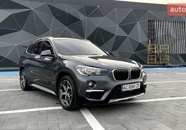 Сірий БМВ Х1, об'ємом двигуна 2 л та пробігом 160 тис. км за 16499 $, фото 1 на Automoto.ua