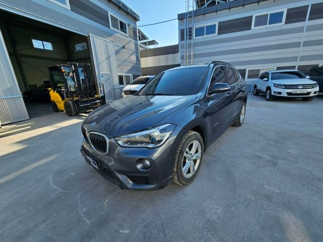 Серый БМВ Х1, объемом двигателя 2 л и пробегом 175 тыс. км за 16300 $, фото 1 на Automoto.ua