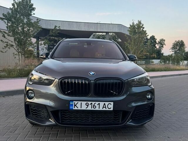 Серый БМВ Х1, объемом двигателя 2 л и пробегом 240 тыс. км за 15100 $, фото 1 на Automoto.ua