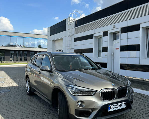 Серый БМВ Х1, объемом двигателя 2 л и пробегом 205 тыс. км за 23800 $, фото 1 на Automoto.ua