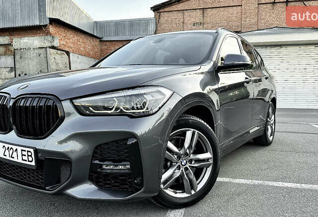 Серый БМВ Х1, объемом двигателя 2 л и пробегом 31 тыс. км за 31500 $, фото 1 на Automoto.ua