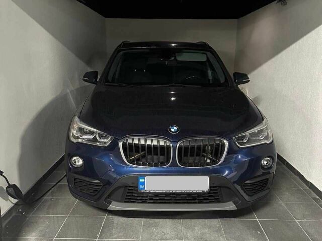 Синий БМВ Х1, объемом двигателя 0 л и пробегом 120 тыс. км за 22500 $, фото 1 на Automoto.ua