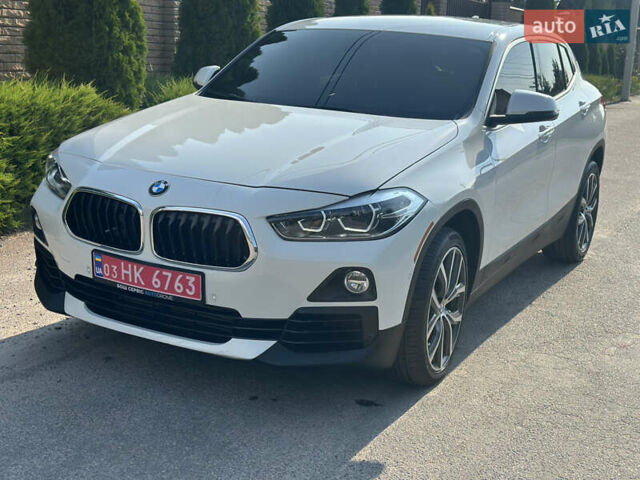 Белый БМВ X2, объемом двигателя 2 л и пробегом 114 тыс. км за 22000 $, фото 1 на Automoto.ua