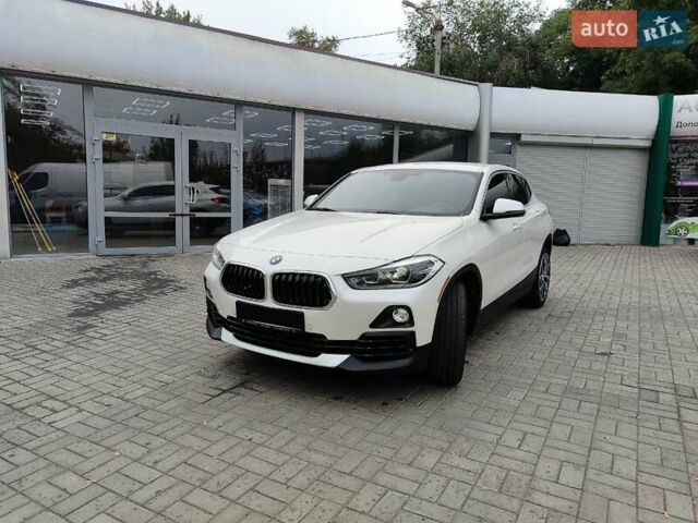 Белый БМВ X2, объемом двигателя 2 л и пробегом 50 тыс. км за 23400 $, фото 1 на Automoto.ua